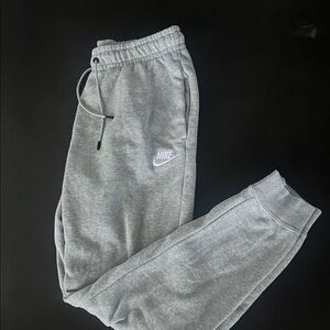 Nike Women's Gray jogger sweatpants Size S